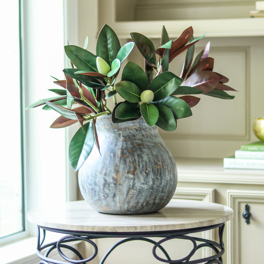 35" Magnolia Leaf Spray