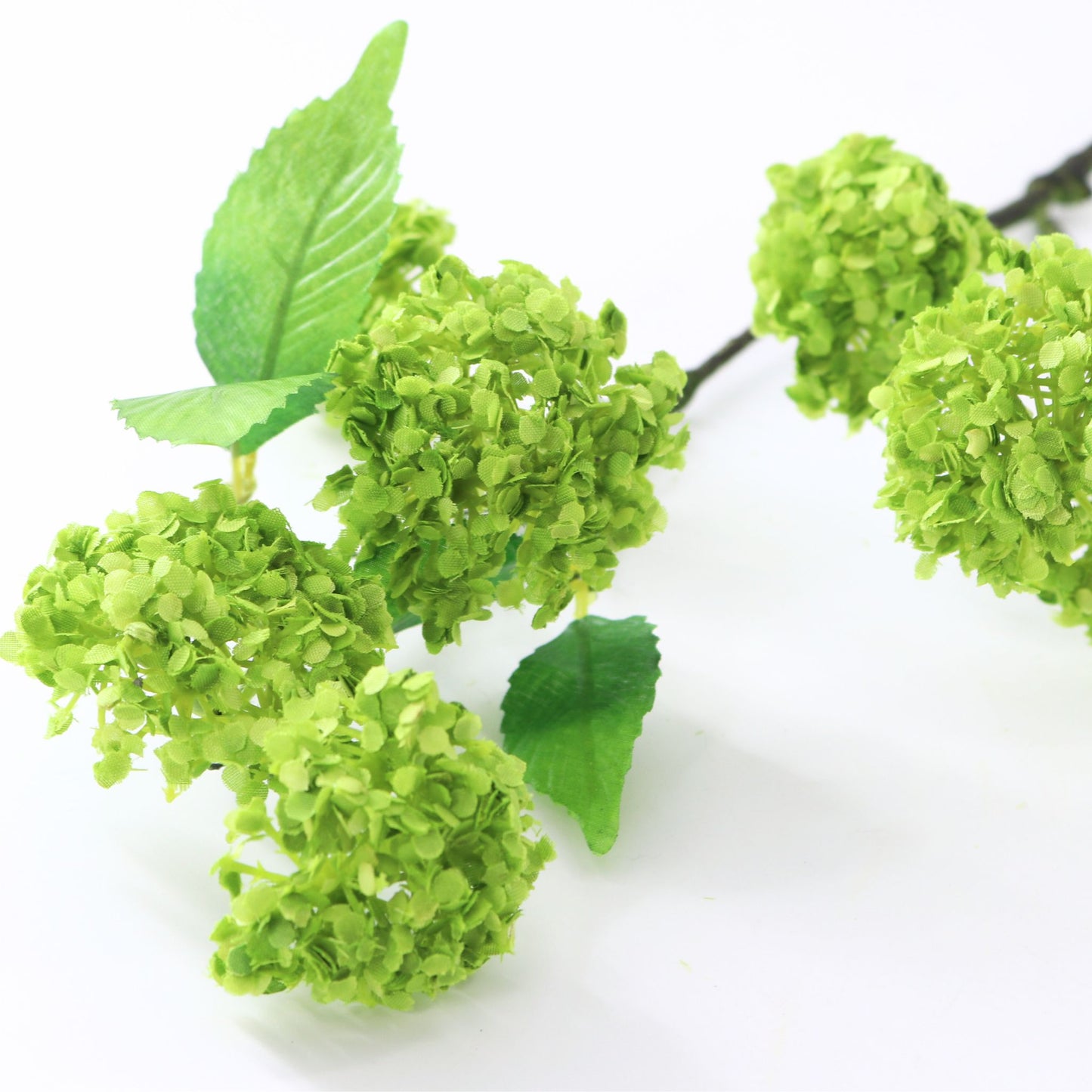 20" Snowball Spray Green