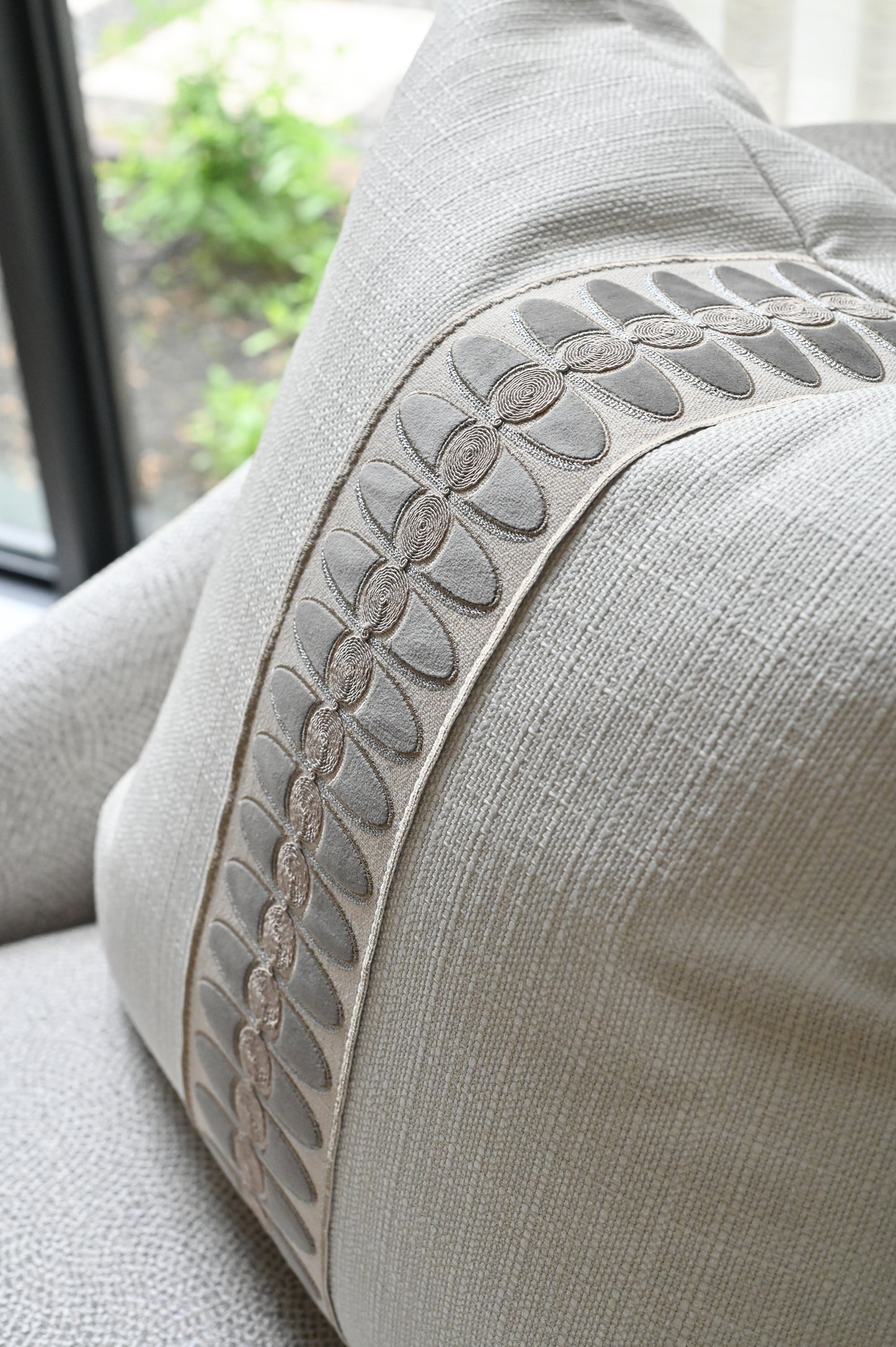 Neutral Linen Throw Pillow with Trim Appliqué
